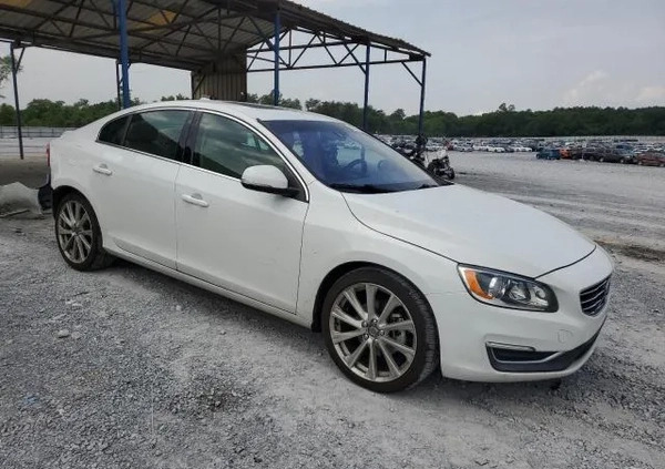 Volvo S60 cena 42000 przebieg: 97948, rok produkcji 2017 z Chełm małe 92